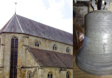 Bénédiction de la cloche de l&rsquo;église de Mézy